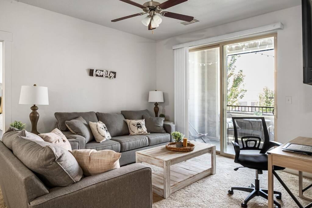Bee Chic In Sojo W/Hot Tub+Gym+Local Ski Slopes South Jordan Buitenkant foto
